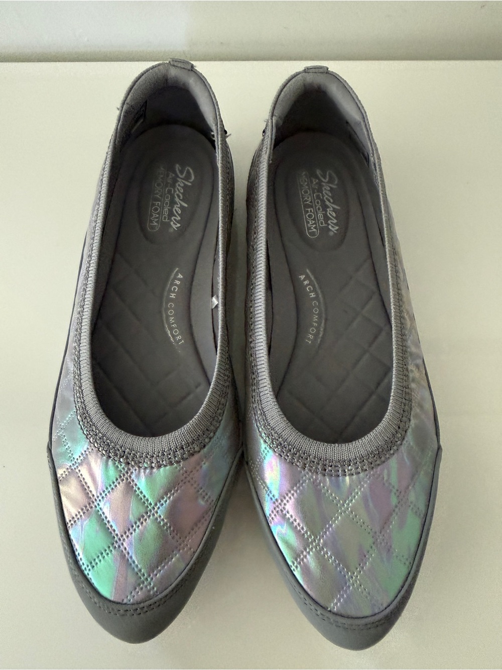 Skechers 
Cleo Walk - Ballet Ease Quilted Slip-On Flats Shoes,Gray/Multi, 8.5